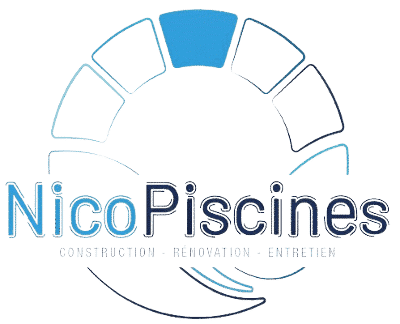 Logo NicoPiscines: lettres bleues, arc de tuiles de piscine stylisées. Services: Construction, Rénovation, Entretien.